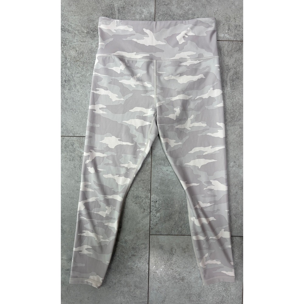 Athleta Elation Camo 7/8 Tight Women's Athletic Leggings Yoga Workout